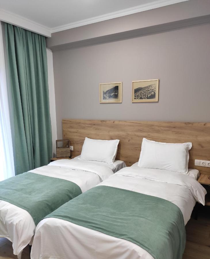 Northgate Hotel Kazbegi Buitenkant foto